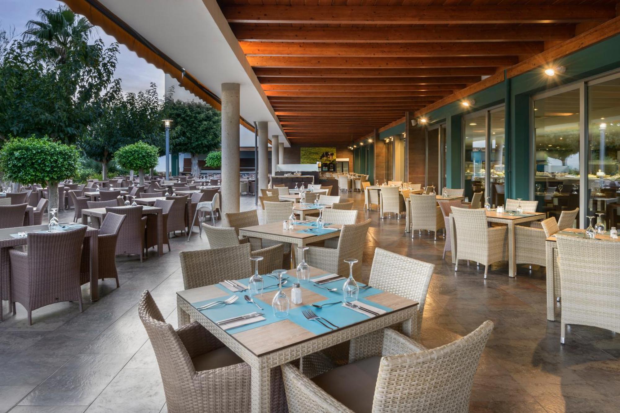 Hotel Occidental Menorca (Adults Only) Punta Prima  Esterno foto