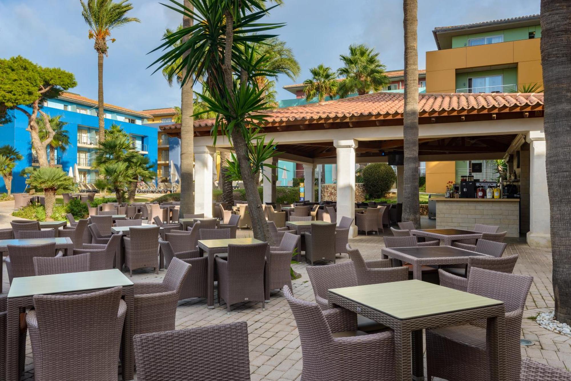 Hotel Occidental Menorca (Adults Only) Punta Prima  Esterno foto