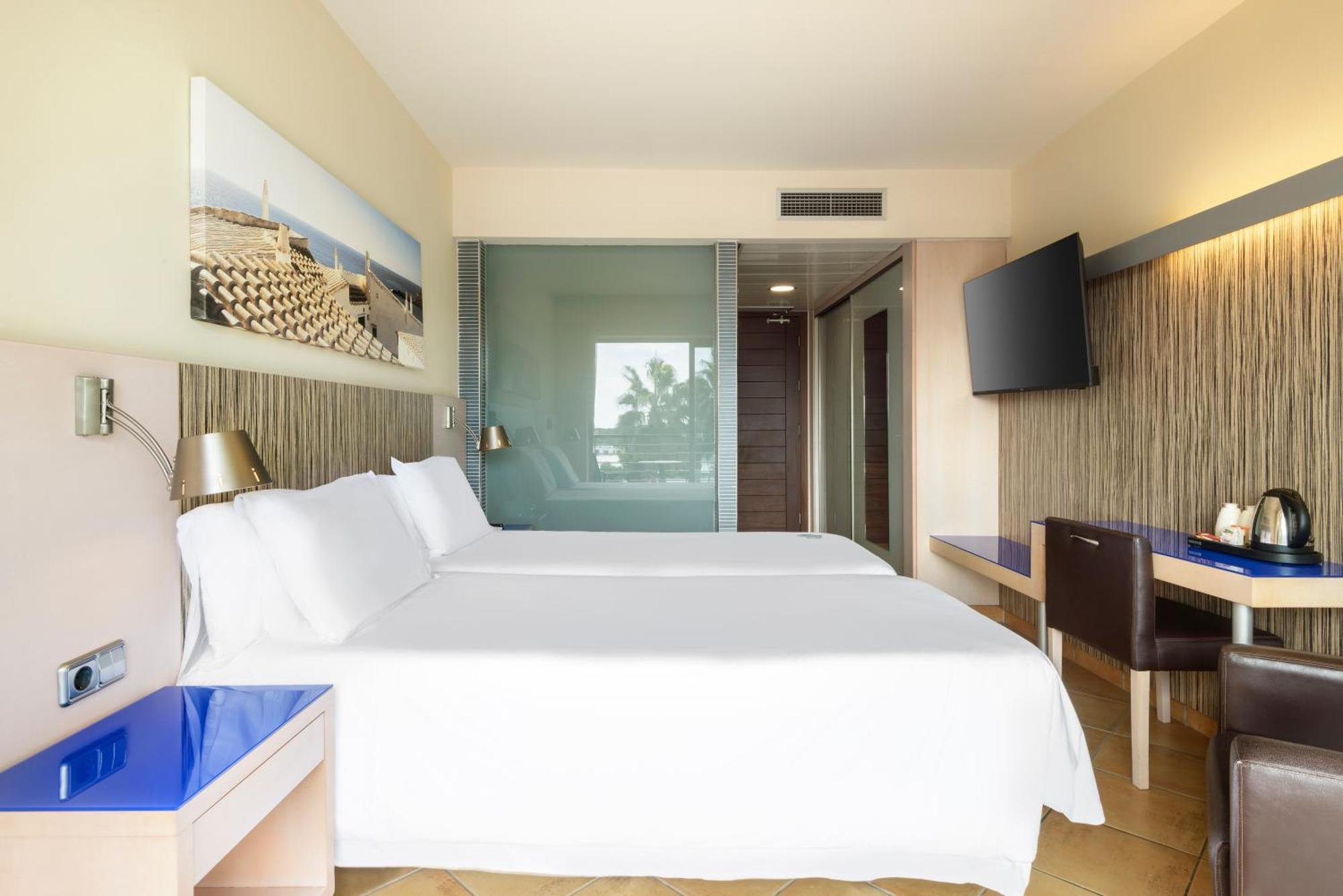 Hotel Occidental Menorca (Adults Only) Punta Prima  Esterno foto
