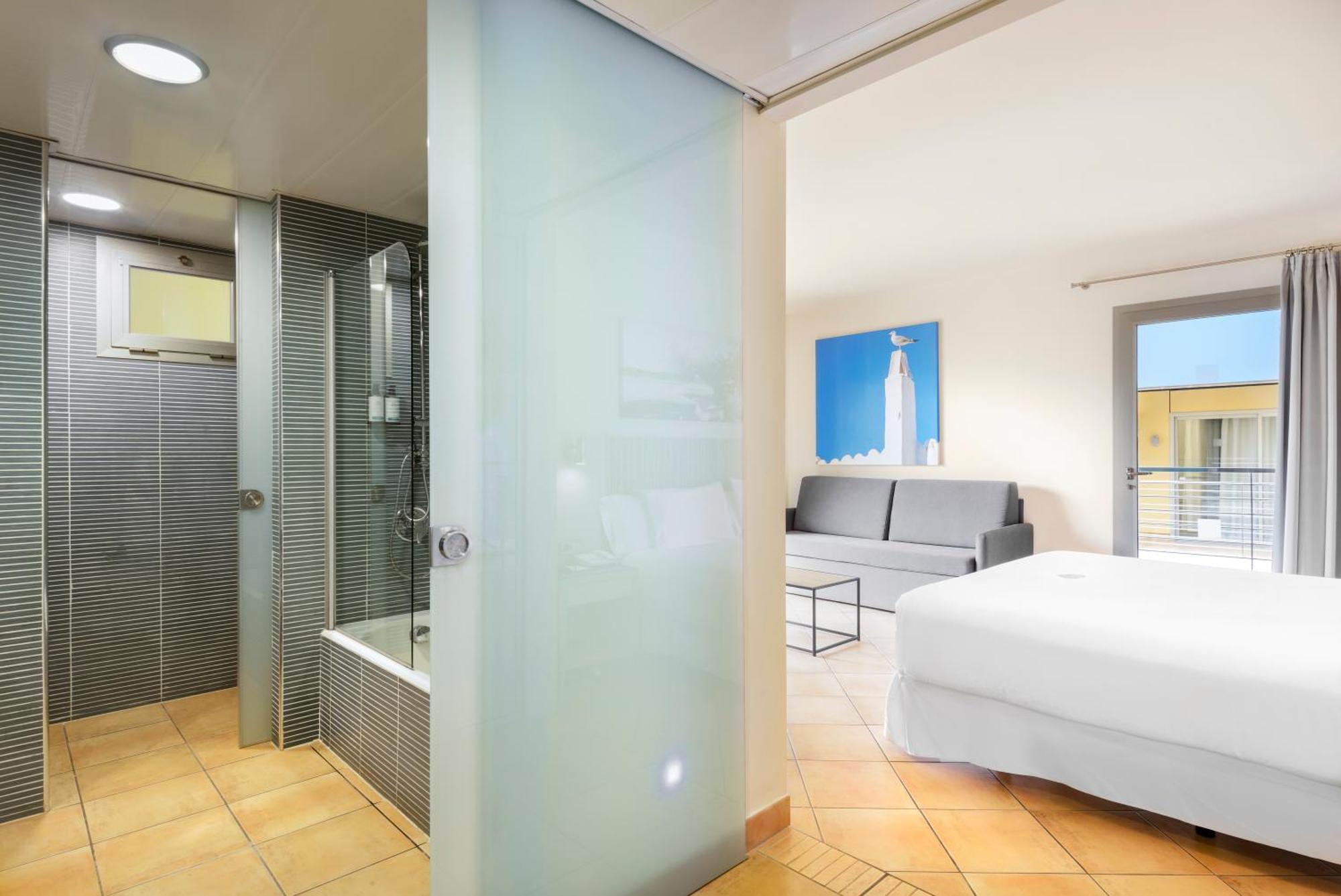 Hotel Occidental Menorca (Adults Only) Punta Prima  Esterno foto