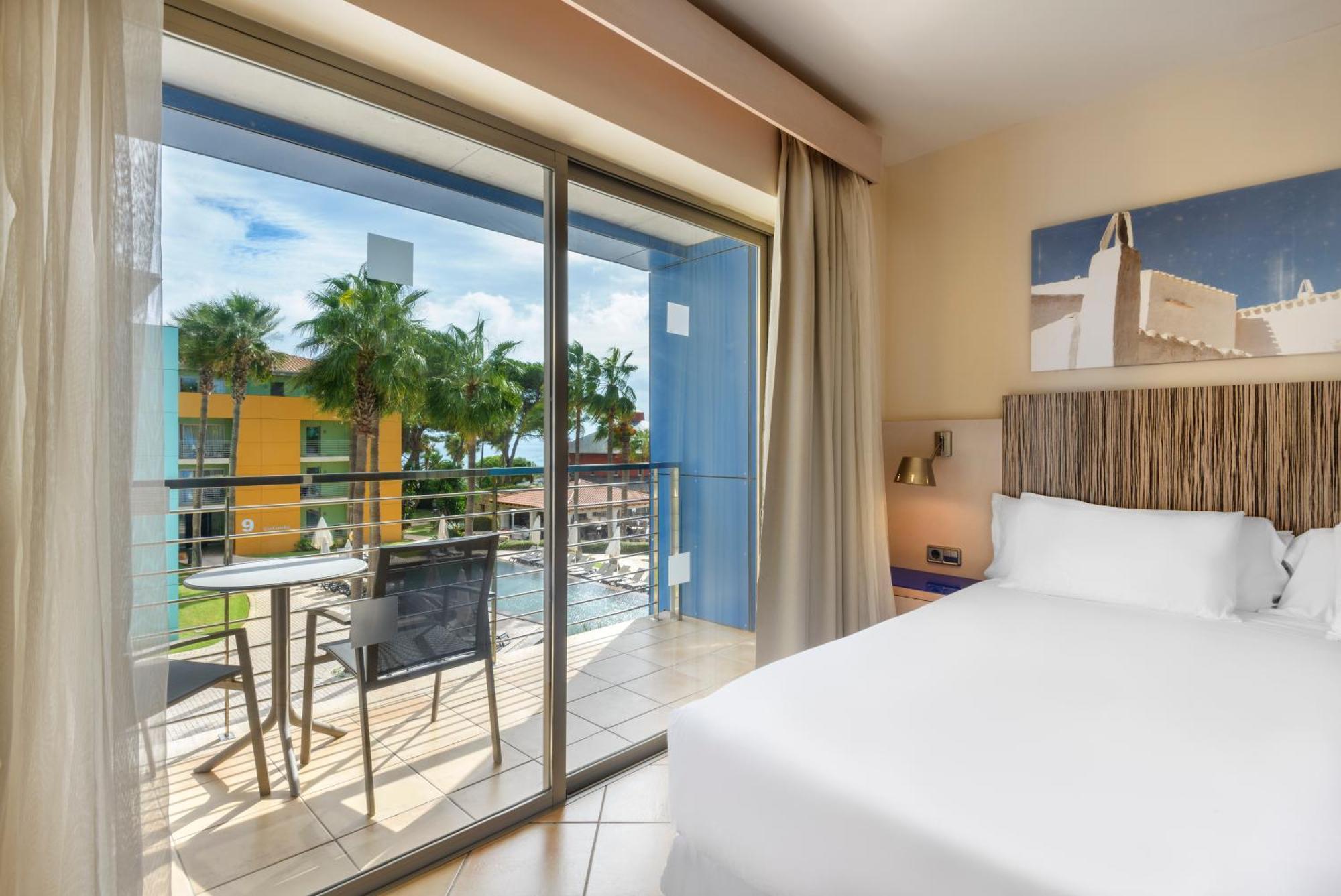 Hotel Occidental Menorca (Adults Only) Punta Prima  Esterno foto